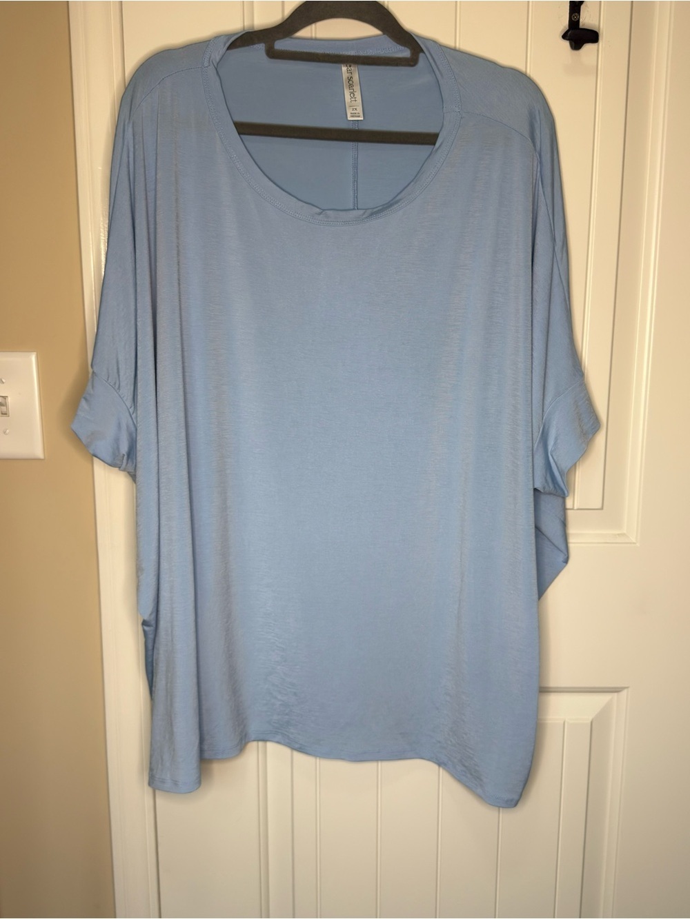 Light Blue Relaxed Scoop Neck Women's Blouse - Picture 1 of 6